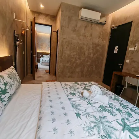 Chrisenbel Hideaway Retreat Apartment Petaling Jaya Exterior photo